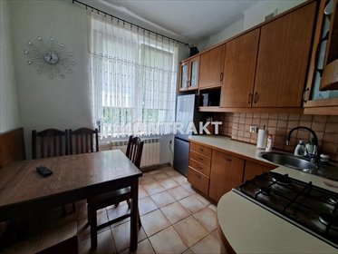 Przestronne 3-pokojowe mieszkanie na parterze w Oświęcimiu. mieszkanie Oświęcim, Kochanowskiego
