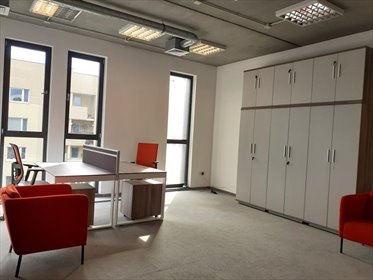 Na wynajem przestronne biura 126 m² w Gdańsku Nowy Port lokal użytkowy Gdańsk, Nowy Port, KASZTANOWA