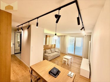 Ekskluzywny loft z tarasem i panoramicznym widokiem na Warszawę mieszkanie Warszawa, Wola Mirów, Sienna