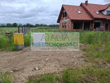 Zapraszam do obejrzenia przestronnego domu 282 m² z tarasem i dużą działką dom Bronisławów