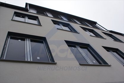 Nowoczesny biurowiec 2000 m² z garażem, Włochy - polecam lokal użytkowy Warszawa, Włochy