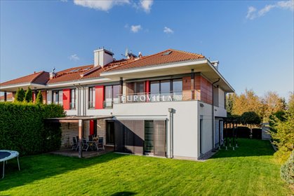 Przestronny dom 340 m2 z tarasem i ogrodem w Konstancin-Jeziorna dom Konstancin-Jeziorna