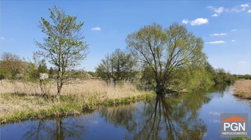 Zapraszam do zakupu działki 3314 m² z dostępem do rzeki działka Trzebiatów, ulica