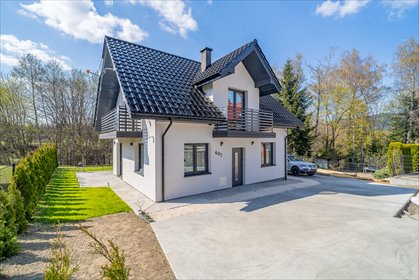 Gotowy dom 147 m2 z balkonami i ogrodem w Tymbarku dom Tymbark