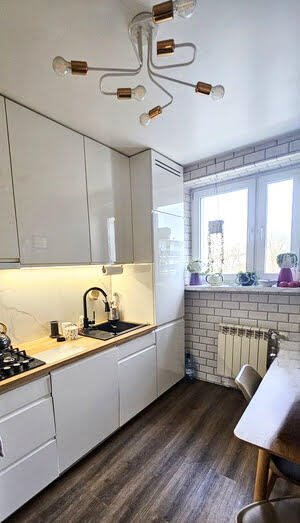 Przestronne 2 pokoje z loggią, gotowe do wprowadzenia mieszkanie Warszawa, Praga Południe, Znicza
