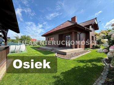 Przestronny dom 210 m² z basenem i dużą działką - Osiek dom Osiek
