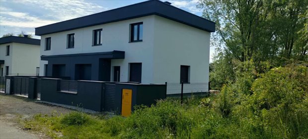 Nowoczesny dom bliźniak 111 m² z garażem i tarasem dom Kalisz, Winiary