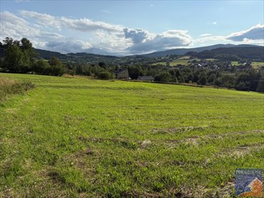 Działka budowlana 1698 m² - widoki, media, blisko infrastruktury działka Słopnice