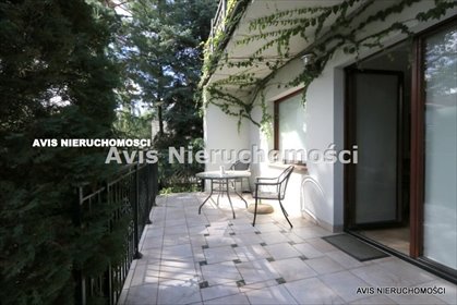 Przestronny dom 288 m² z kominkiem i pięknym ogrodem dom Świdnica
