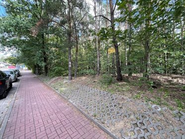 Na sprzedaż zalesiona działka 1563 m² w Legionowie działka Legionowo