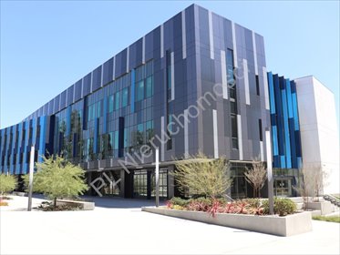 Atrakcyjna działka usługowa 4098 m² z mediami. działka Pruszków