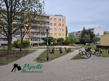 Przestronne 2 pokoje z loggią i piwnicą, 6. piętro mieszkanie Swarzędz, Swarzędz, Os. Kościuszkowców