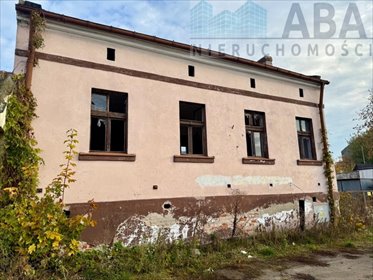 Dom z potencjałem w centrum Koła - 60 m², pod działalność polecam dom Koło