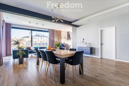 Ekskluzywny dom 337 m² w Łazach z nowoczesnym wyposażeniem dom Łazy, Kryształowa