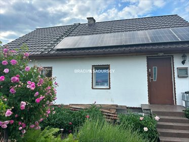 Urokliwy dom 80 m² z poddaszem i ogrzewaniem kominkowym dom Kaszów, Wadowicka