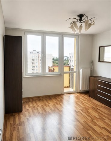 Sprzedam 3-pokojowe mieszkanie 46,5 m² z balkonem w Warszawie mieszkanie Warszawa, Praga-Południe, Międzynarodowa