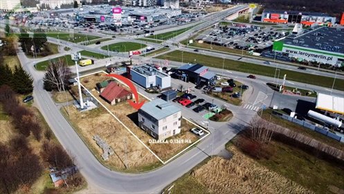 Zapraszam do zakupu działki 1369 m² z domem i potencjałem inwestycyjnym dom Krosno, Krosno