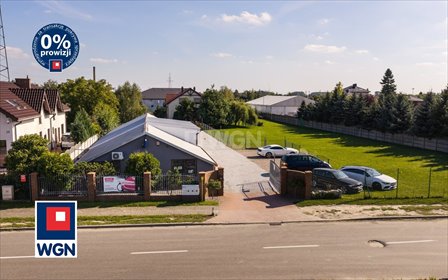 Dom z powierzchniami handlowymi i magazynami - polecam dom Kalisz, Tylna