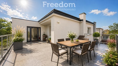 Na wynajem przestronny lokal 70 m² z tarasem w Pruszczu Gdańskim lokal użytkowy Pruszcz Gdański, Krzysztofa Kamila Baczyńskiego