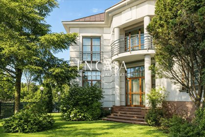 Ekskluzywny dom 550 m2 z kominkami i garażem w Konstancinie dom Konstancin-Jeziorna