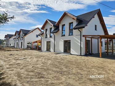 Sprzedam dom skrajny 85 m² z garażem i działką. dom Kobylany, Kobylany