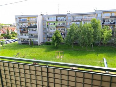 Mieszkanie trzypokojowe na sprzedaż Brzesko, os. Władysława Jagiełły 61m2 Foto 1