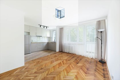 Przestronne 3-pokojowe mieszkanie z balkonem i piwnicą mieszkanie Kraków, Rakowice, Rakowice, Ugorek
