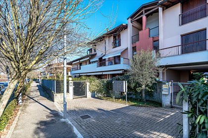 mieszkanie na sprzedaż 50m2 mieszkanie Sirmione