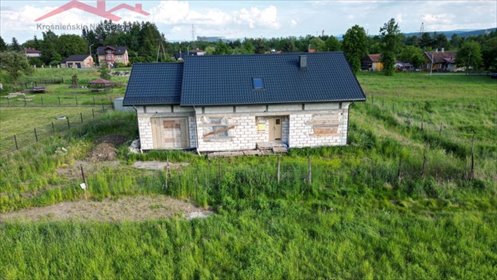 Dom w stanie surowym z garażem i pięknymi widokami - polecam! dom Jedlicze