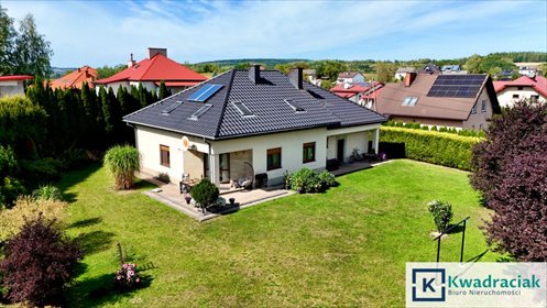 Sprzedam nowoczesny dom 140 m² z ogrodem i garażem w Skołyszynie dom Skołyszyn