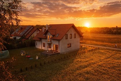 dom na sprzedaż 234m2 dom Bojszów