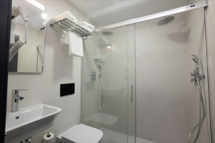 Lokal użytkowy na sprzedaż Hiszpania, Nerja 485m2 Foto 7