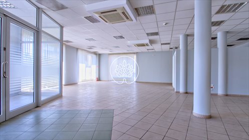 Lokal usługowy 240 m² z dużymi przeszkleniami i miejscami zapraszam lokal użytkowy Bydgoszcz, Bartodzieje Wielkie