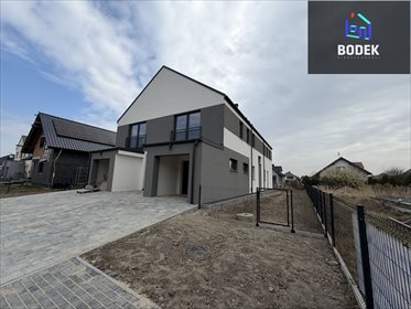 Na sprzedaż przestronny dom bliźniaczy 163 m² z dużym ogrodem dom Dobrzykowice, Dobrzykowice, Elizy Orzeszkowej