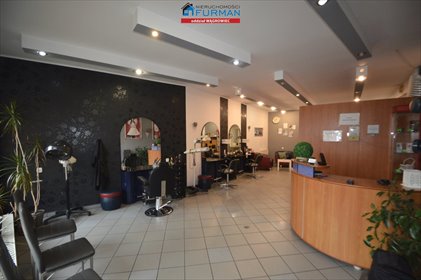 Wynajem 63 m² lokalu usługowego z witrynami i parkingiem lokal użytkowy Wągrowiec