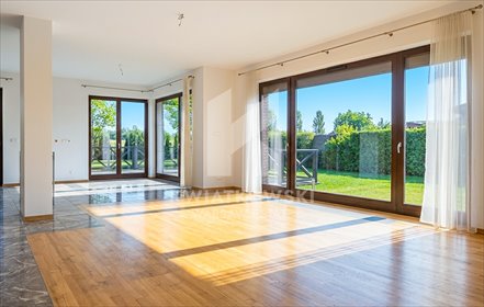 Przestronny dom 330 m² na Osiedlu Konstancja (7 pokoi, garaż) dom Bielawa, Marka Grechuty