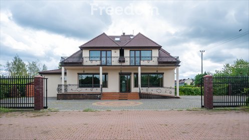 lokal użytkowy na wynajem 120m2 lokal użytkowy Karczew, ks. bp. Władysława Miziołka