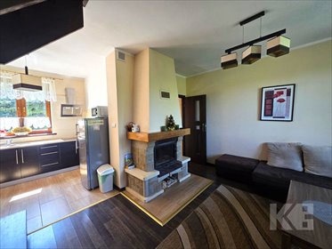 Do sprzedania urokliwy domek 70 m² z tarasem w Huzelach dom Huzele
