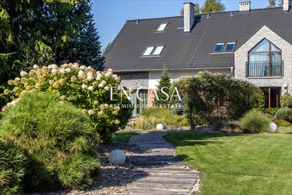Urokliwa Villa Sielanka nad Mamrami z basenem i dochodowym biznesem dom Węgorzewo