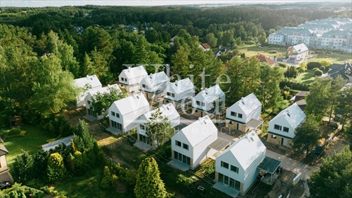 Nowoczesny dom w Gdyni Chwarzno-Wiczlino z dużym ogrodem dom Gdynia, Chwarzno-Wiczlino, Tęczowa