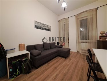 Na sprzedaż przestronne mieszkanie 37 m² z kominkiem w Wrocławiu mieszkanie Wrocław, Grabiszyn, Grabiszyn, Lwowska