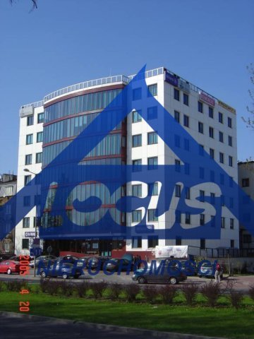 Nowoczesny biurowiec 600 m2 w Włochach, klimatyzacja lokal użytkowy Warszawa, Włochy