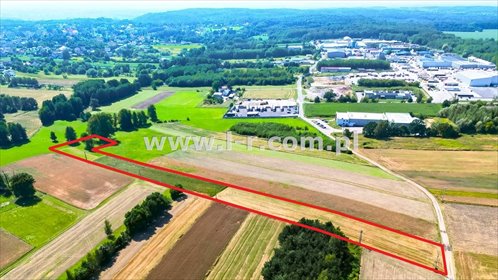 Działka inwestycyjna 9 847 m² w Czyżowicach - teren produkcyjno-usługowy działka Czyżowice