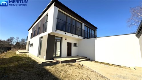 Nowoczesny dom 166 m2 z garażem i dużą działką dom Szczęsne