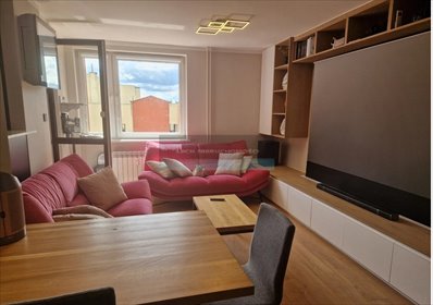 Do sprzedania przestronne 3-pokojowe mieszkanie 62 m² w Warszawie mieszkanie Warszawa, Wola, Jana Krysta