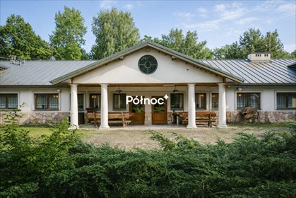 Kompleks hotelowo-rehabilitacyjny z basenem i 38 pokojami dom Faściszowa