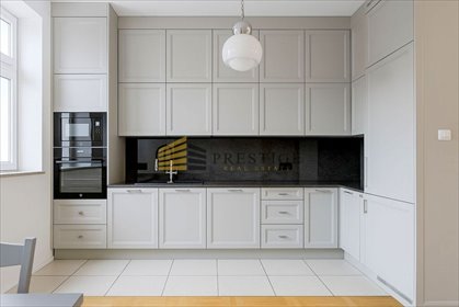 Przestronne 109 m² mieszkanie w Warszawie (blisko Łazienek Królewskich) mieszkanie Warszawa, Mokotów, Podchorążych
