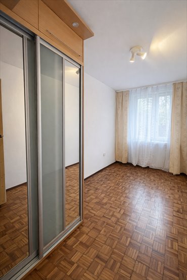 Przestronne 2 pok. z potencjałem, niski parter, Grodzisk mieszkanie Grodzisk Mazowiecki