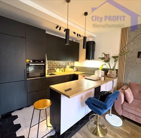 Nowoczesny dom dwulokalowy 142m2 z ogródkiem i parkingiem dom Marki