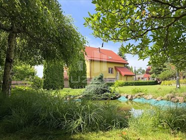 Na sprzedaż przestronny dom 258 m² w Mierzeszynie dom Mierzeszyn, Kasztanowa